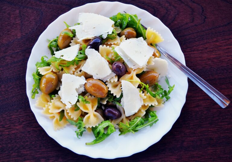 pasta salad, olives, feta cheese-1967501.jpg