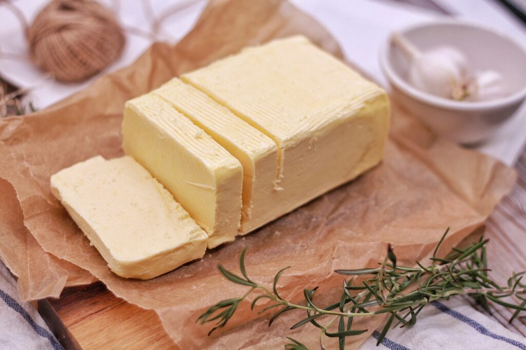 food, butter, table-3179853.jpg